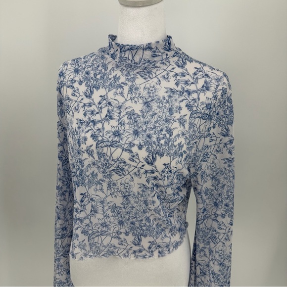 Sheer Blue Floral Cropped Mesh Top Bell Sleeves Coquette‎ Cottagecore Blouse - Picture 2 of 5
